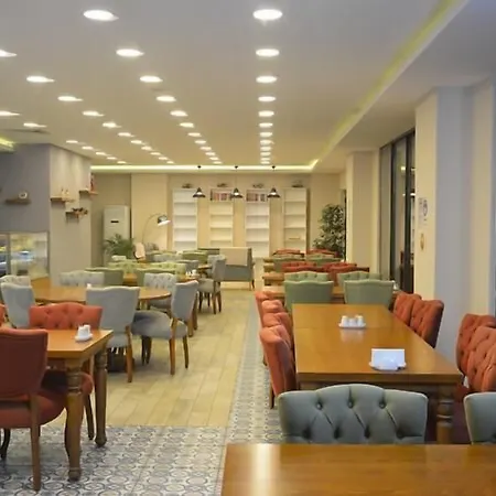 Hotel Jura Altinoluk Thermal 3*